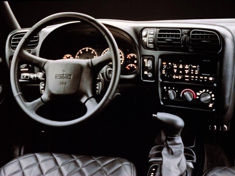  GMC Jimmy Diamond Edition 2000 года  (фото 3 из 4)